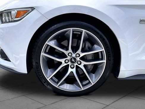 Used 2015 Ford Mustang GT Premium w/ Equipment Group 401A RWD image 10