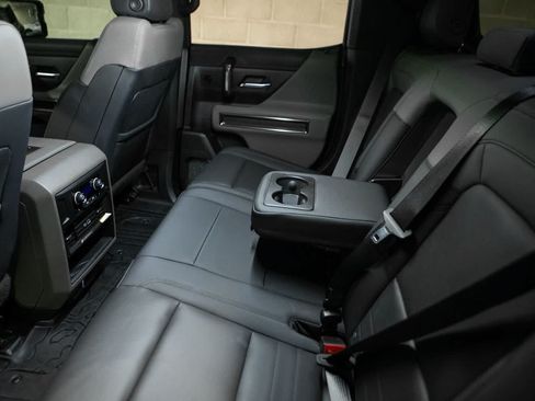 Used 2024 GMC Hummer EV 3X AWD/4WD image 25