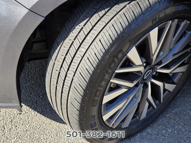 Used 2024 Nissan Altima 2.5 SV FWD image 19