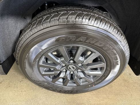 New 2026 Nissan Armada SV image 5