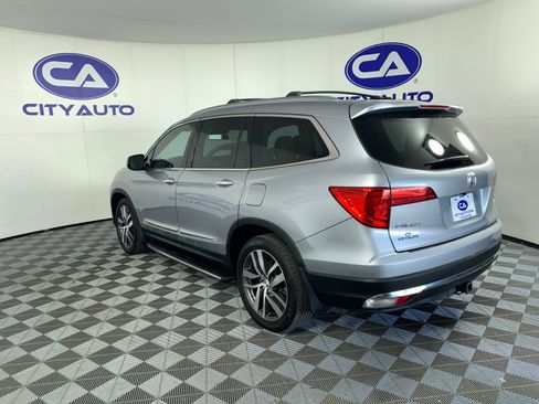 Used 2016 Honda Pilot Elite image 5