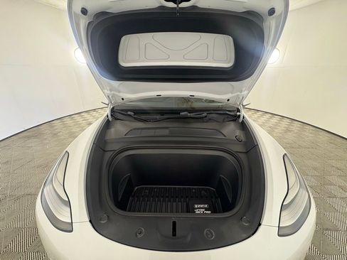 Used 2021 Tesla Model Y Long Range image 20