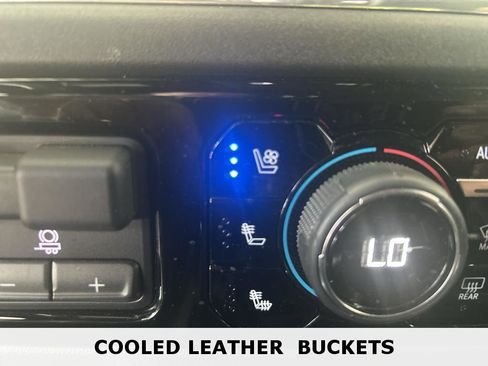 Used 2023 Chevrolet Silverado 1500 High Country w/ Technology Package image 26