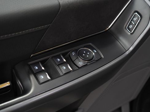 Used 2024 Ford F150 XLT w/ Mobile Office Package image 20