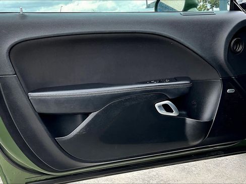 Used 2023 Dodge Challenger R/T image 21