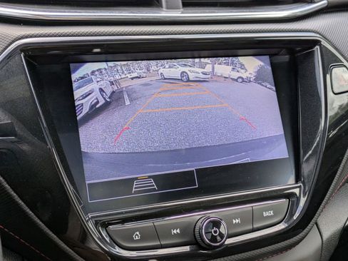 Used 2023 Chevrolet TrailBlazer RS w/ Sun and Liftgate Package image 23