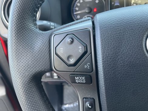 Used 2023 Toyota Tacoma TRD Sport image 27