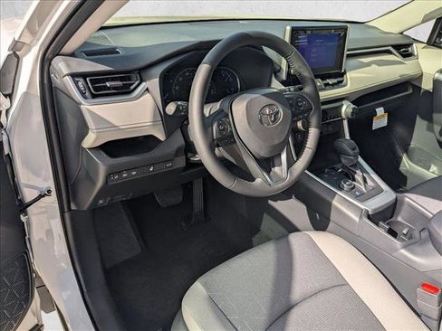 Used 2025 Toyota RAV4 XLE w/ Convenience Package image 3