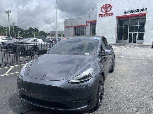 Used 2021 Tesla Model Y Performance AWD/4WD image 1