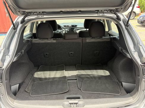 Used 2019 Nissan Rogue Sport SV w/ All-Weather Package AWD/4WD image 22