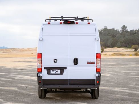 Used 2018 RAM ProMaster 2500 image 17