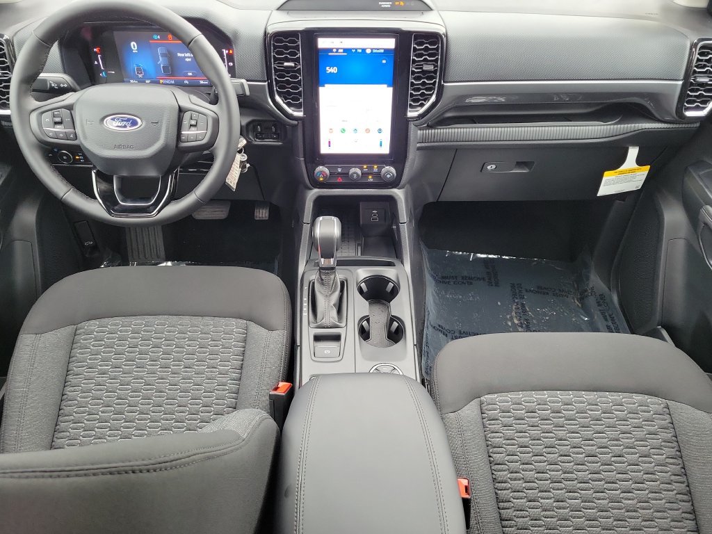 New 2026 Ford Ranger XLT w/ Black Appearance Package AWD/4WD image 9