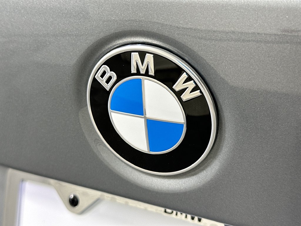 Used 2026 BMW 330i Sedan w/ Premium Package RWD image 22