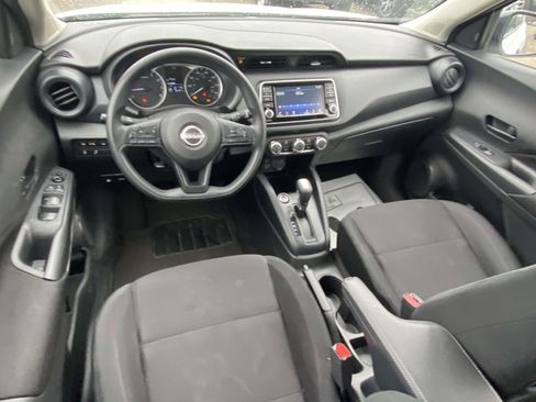 Used 2024 Nissan Kicks S image 12