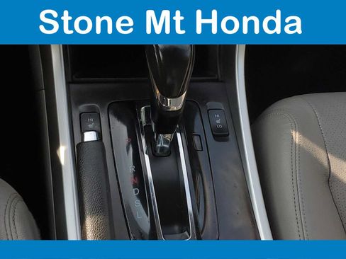 Used 2015 Honda Accord EX-L image 29