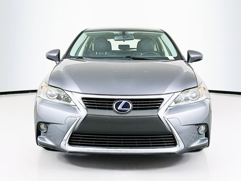 Used 2017 Lexus CT 200h w/ Accessory Package 2 image 2