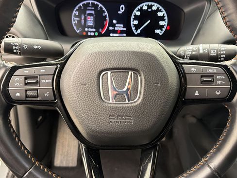 Used 2025 Honda HR-V Sport image 16