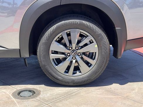 New 2026 Nissan Pathfinder SV w/ Cargo Package FWD image 10