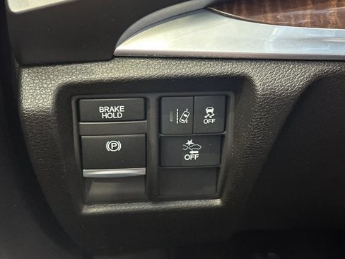 Used 2020 Acura MDX FWD image 35