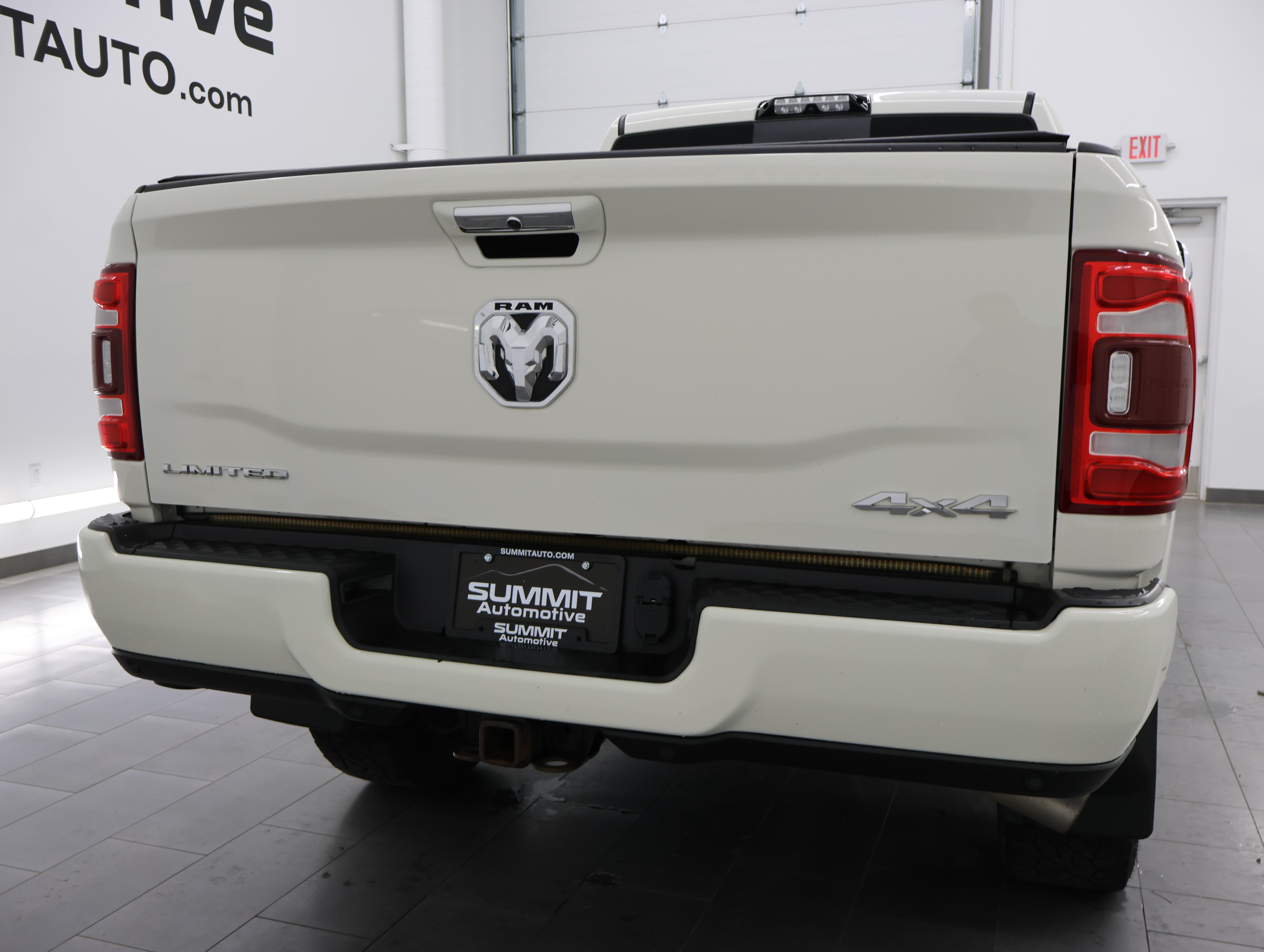 Used 2019 RAM 2500 Limited AWD/4WD image 33
