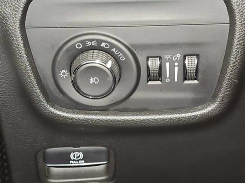 Used 2024 Jeep Grand Cherokee Limited AWD/4WD image 20