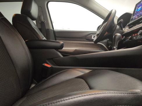 Used 2022 Jeep Compass Latitude FWD image 21