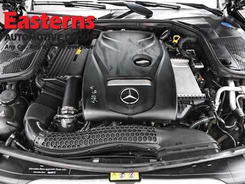 Used 2018 Mercedes-Benz C 300 4MATIC Sedan image 7