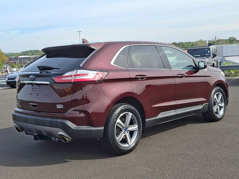 Used 2019 Ford Edge SEL w/ Equipment Group 201A image 5