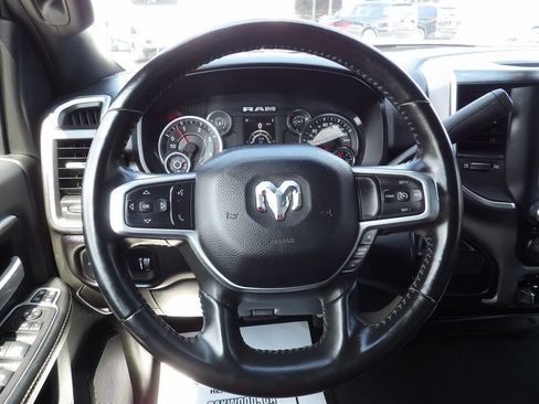 Used 2024 RAM 2500 Big Horn AWD/4WD image 20