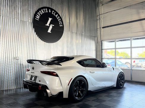 Used 2021 Toyota Supra w/ Safety & Technology Package RWD image 3