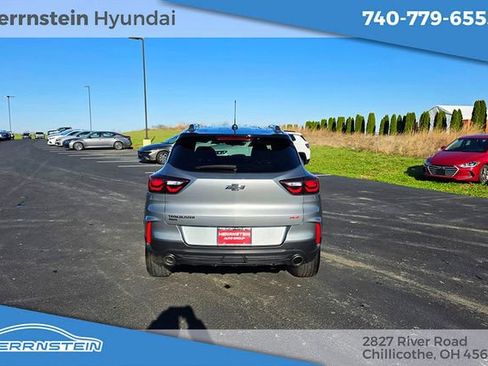 Used 2024 Chevrolet TrailBlazer RS image 35