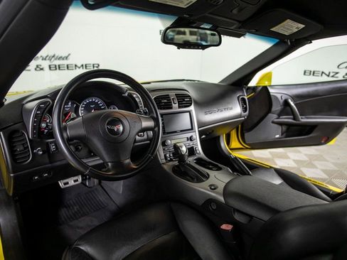 Used 2006 Chevrolet Corvette Convertible w/ Preferred Equipment Group image 17