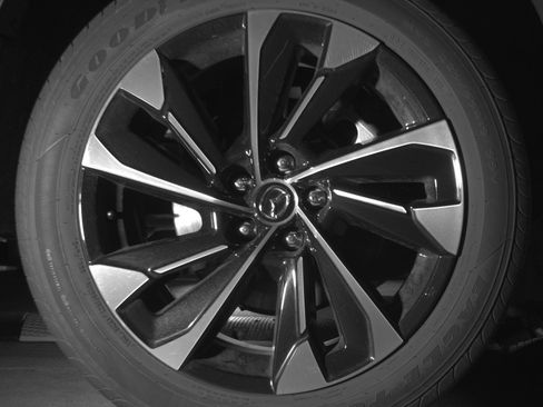 Used 2025 MAZDA CX-50 2.5 Hybrid w/ Premium Plus Pkg image 15