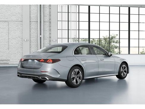New 2026 Mercedes-Benz E 450 4MATIC Sedan image 21