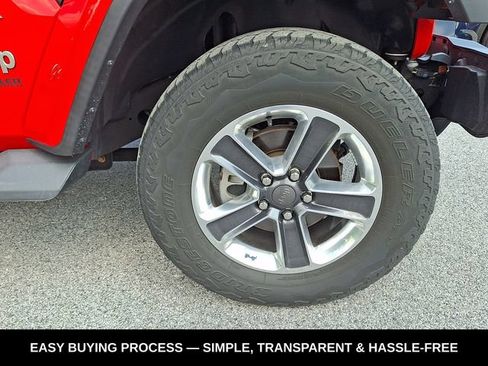 Used 2019 Jeep Wrangler Unlimited Sahara AWD/4WD image 10