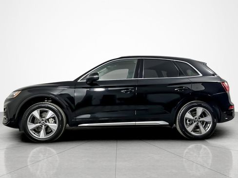 Used 2023 Audi Q5 2.0T Premium Plus w/ Premium Plus Package image 2