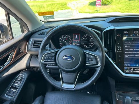 Used 2023 Subaru Ascent Touring AWD/4WD image 26