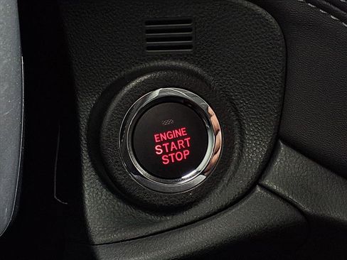 Used 2025 Subaru Outback Limited XT image 19