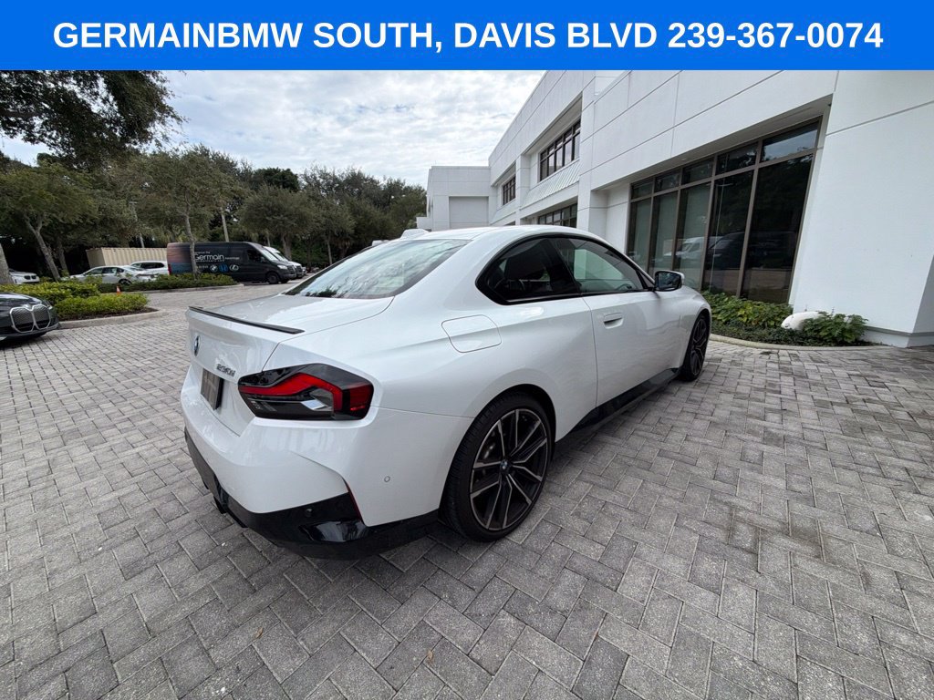 Certified 2024 BMW 230i Coupe w/ Premium Package RWD image 10