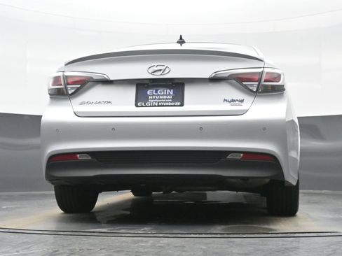 Used 2016 Hyundai Sonata Limited w/ Option Group 02 image 31