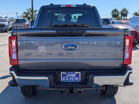 New 2026 Ford F350 XLT w/ FX4 Off-Road Package AWD/4WD image 3
