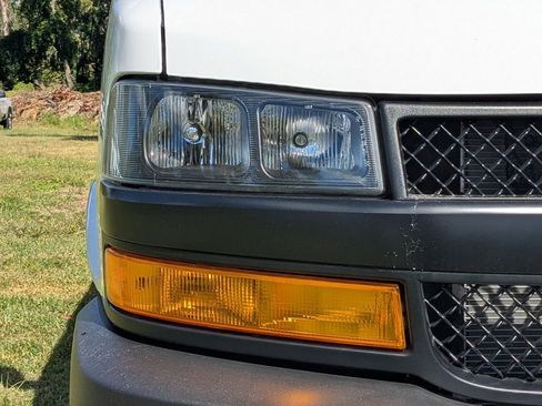 New 2025 Chevrolet Express 2500 w/ Communications Package image 10