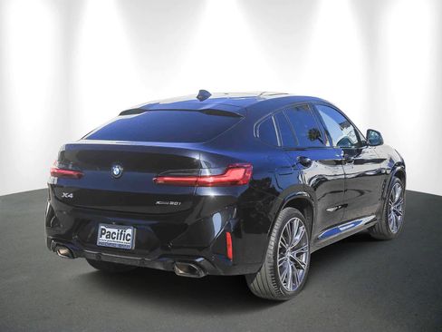 Certified 2024 BMW X4 xDrive30i w/ M Sport Package image 6