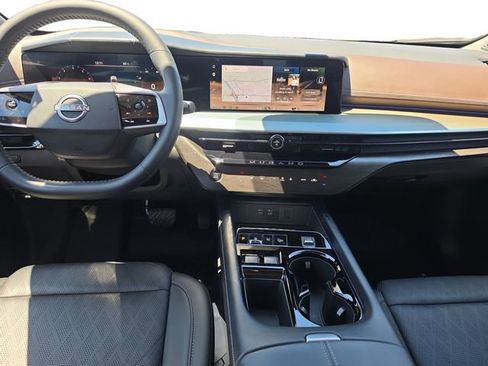 Used 2025 Nissan Murano Platinum w/ Cargo Package AWD/4WD image 12