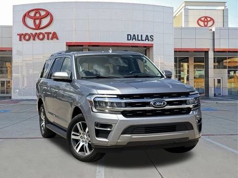 Used 2024 Ford Expedition Limited RWD image 1