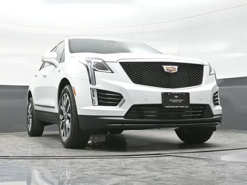 New 2025 Cadillac XT5 Sportv w/ LPO, Floor Liner Package image 18
