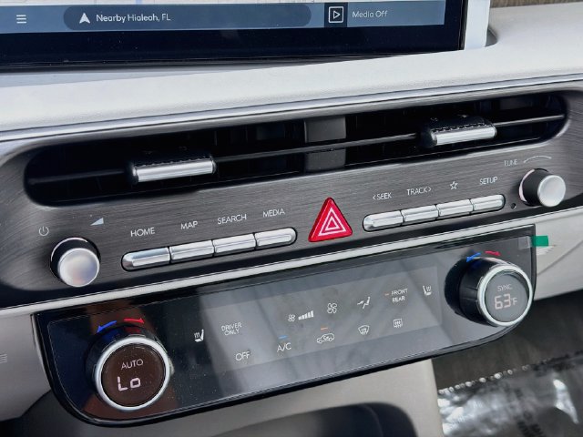Certified 2026 Hyundai Palisade FWD Hybrid image 17