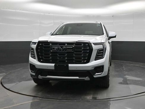 New 2026 GMC Yukon XL Denali Ultimate AWD/4WD image 3