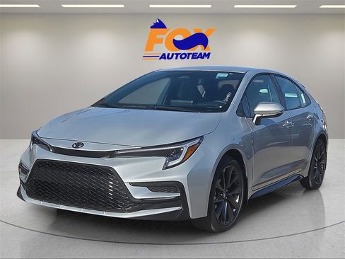 New 2026 Toyota Corolla SE image 1