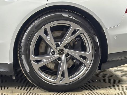 Used 2023 Audi e-tron GT Prestige w/ Prestige Package image 25